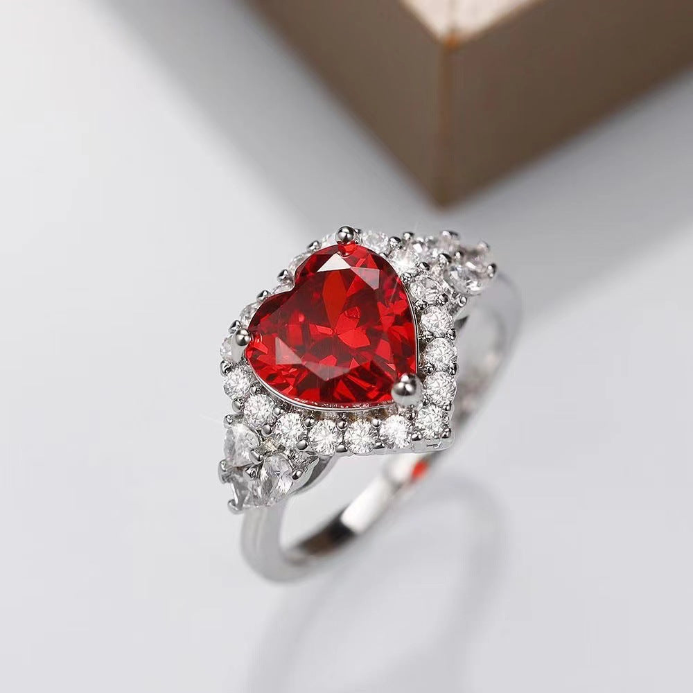 Stylish, understated luxury, niche rings, earrings, and clavicle necklaces