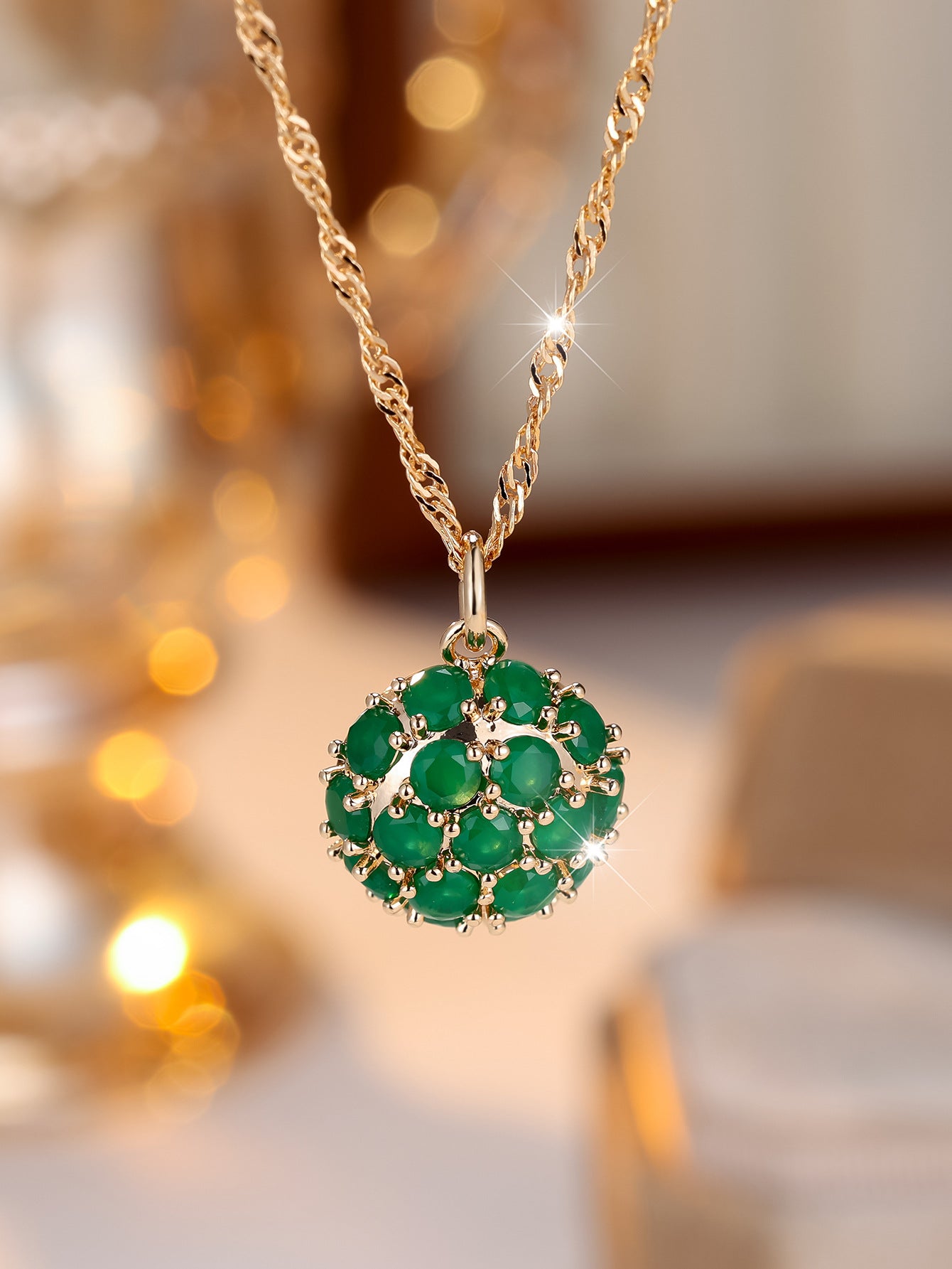 Exquisite Green Jade Diamond Necklace
